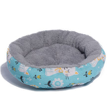Load image into Gallery viewer, Simple Style Fleece Round Pet Bed