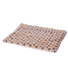 Load image into Gallery viewer, Flannel Winter Dog Mat