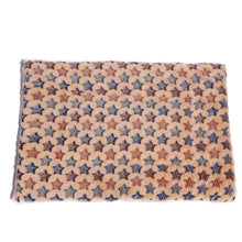 Load image into Gallery viewer, Flannel Winter Dog Mat