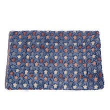 Load image into Gallery viewer, Flannel Winter Dog Mat