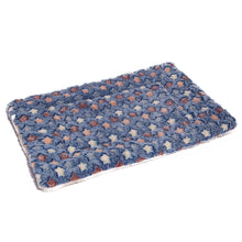 Load image into Gallery viewer, Flannel Winter Dog Mat