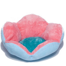 Load image into Gallery viewer, Dog's Paw-Shaped Thickened Pet Bed