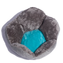 Load image into Gallery viewer, Dog's Paw-Shaped Thickened Pet Bed