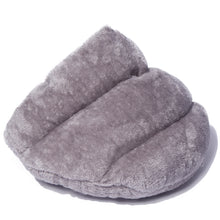 Load image into Gallery viewer, Triangle Semi-Closed Pet Litter Bed